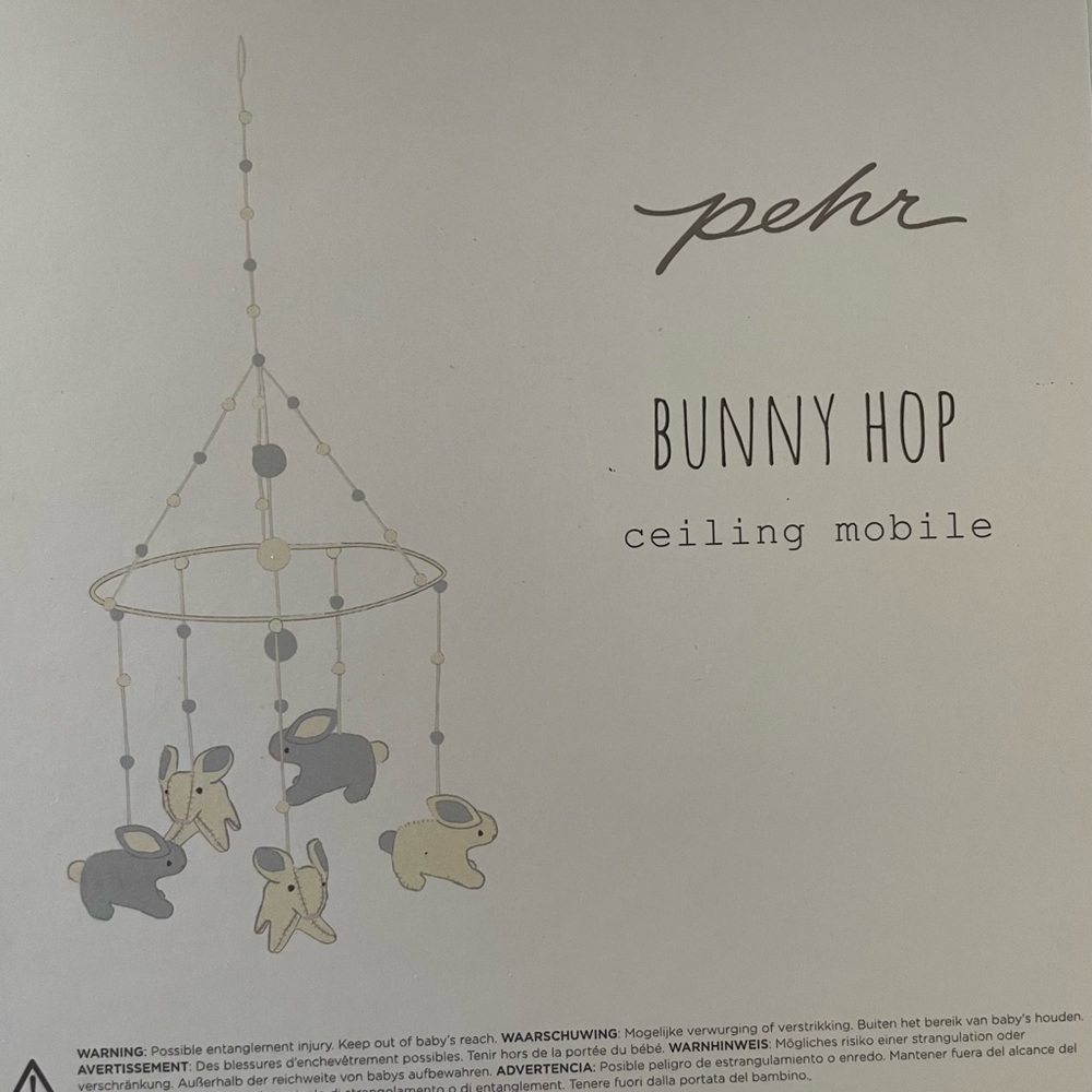 Pehr Bunny Hop ceiling Mobil new